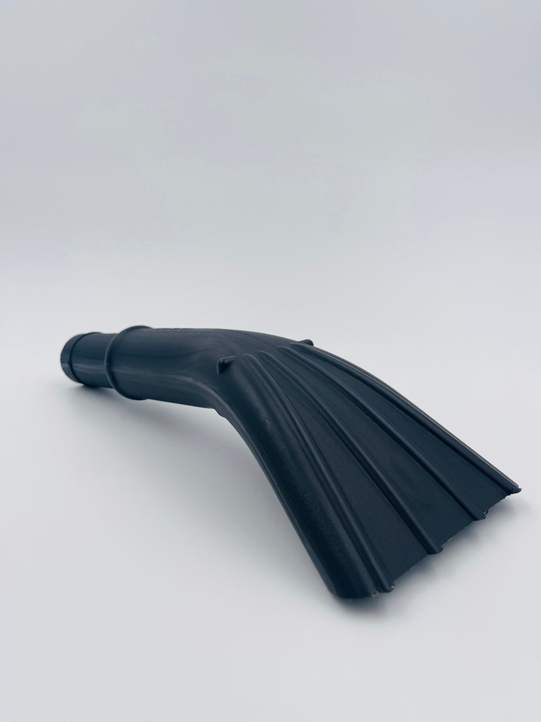 Bear Claw Vacuum Nozzle 1.5" Black